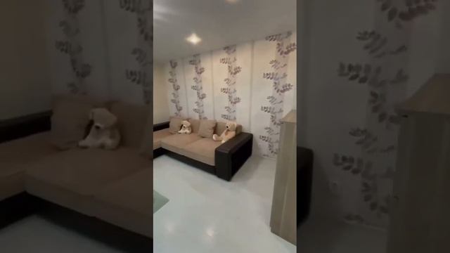 Видеообзор на трёхкомнатную квартиру по адресу Высотная 2 смотреть онлайн