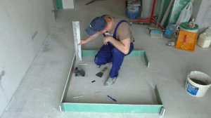 Как выставить маяки и сформировать угол 90 градусов? Какую штукатурку лучше использовать для санузла