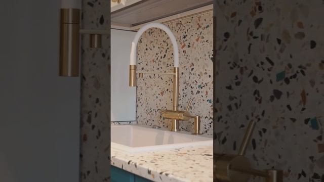 Обзор функциональной и красивой П-образной кухни. смотреть онлайн