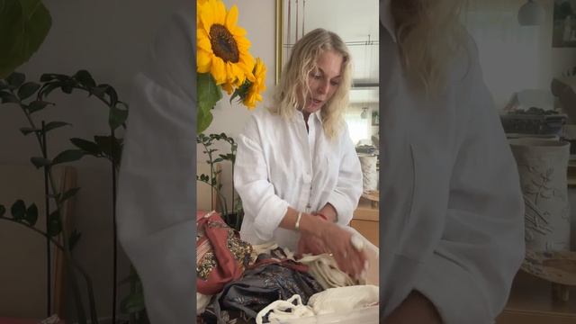 СУМОЧКИ ДЛЯ ЧЕТОК. ДЖАПА МАЛА. ДУХОВНАЯ ПРАКТИКА С INGA DREAM. Заказать +37069823337/WA смотреть онлайн