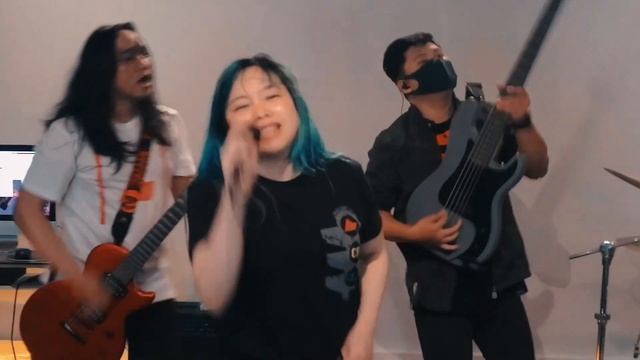 NINE | Full Show смотреть онлайн