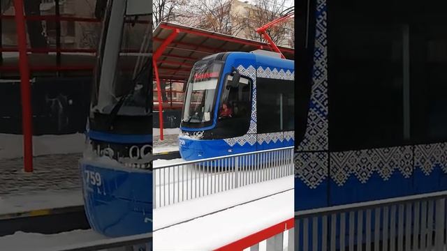 Киевский трамвай. Станция Политехнический институт в Киеве. смотреть онлайн