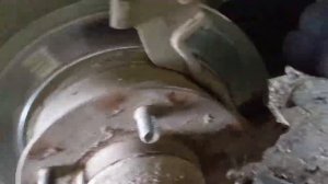 ВАЗ 21213 замена передних тормозных колодок