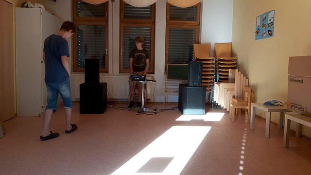 Meine neue PA Anlage! (db Technologies SUB 618/B-Hype 10) смотреть онлайн