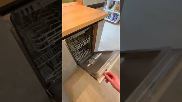 Угловая кухня в ЖК Новые Ватутинки смотреть онлайн