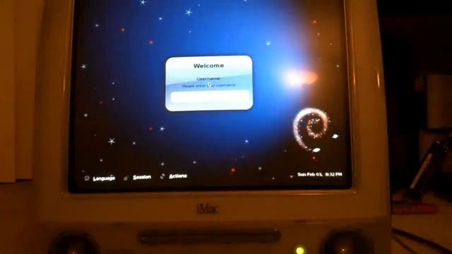 iMac G3 w Debian смотреть онлайн