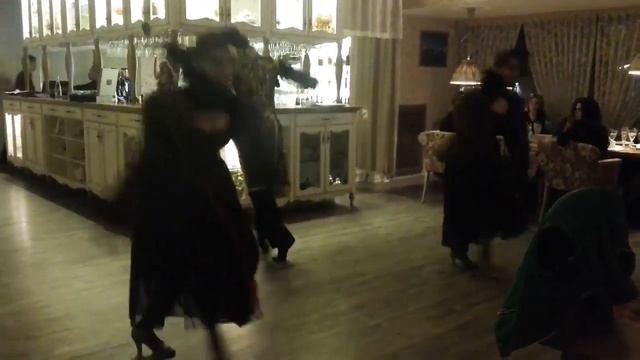 Мы в ресторане в городе Таллина. смотреть онлайн