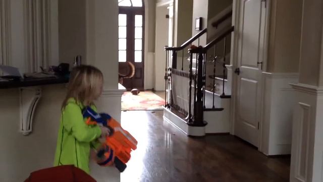 Nerf Russian Epic sneak attack смотреть онлайн