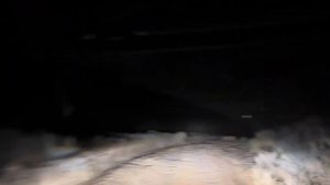 BYD leopard 5, и все таки едет в параллельно-последовательном гибридном режиме, на полном приводе.