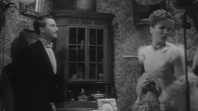 Gaslight (1940, Thriller) By Thorold Dickinson | Love & Fear Filled The House On Angel Street!