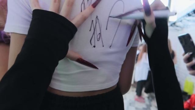 ГОСПОЖА ЭВЕЛИН | ВЛОГ: Жрём в Минске смотреть онлайн