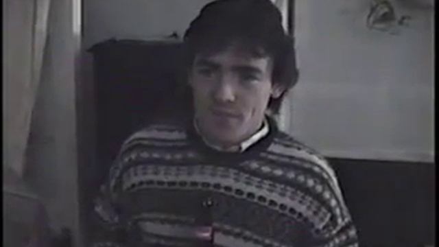 Cian Dehoir 1990.mov смотреть онлайн
