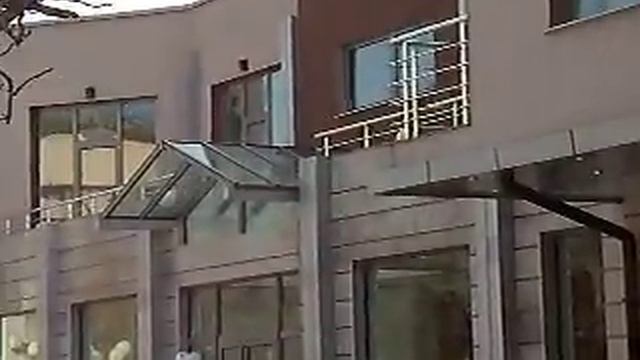 Първомай.MOV смотреть онлайн