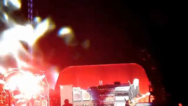 Fleetwood Mac - I'm So Afraid -- Live At Sportpaleis Antwerpen 09-10-2013 смотреть онлайн