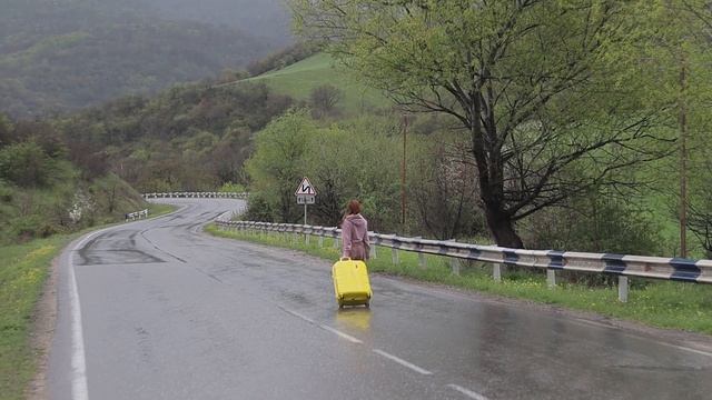 Тизер - Армения в 2023 вышел! Интервью с застройщиком, релокантом и цены в магазинах смотреть онлайн