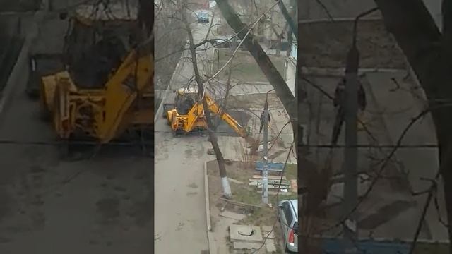 А стоянок нехватает. Тирасполь красные казармы смотреть онлайн