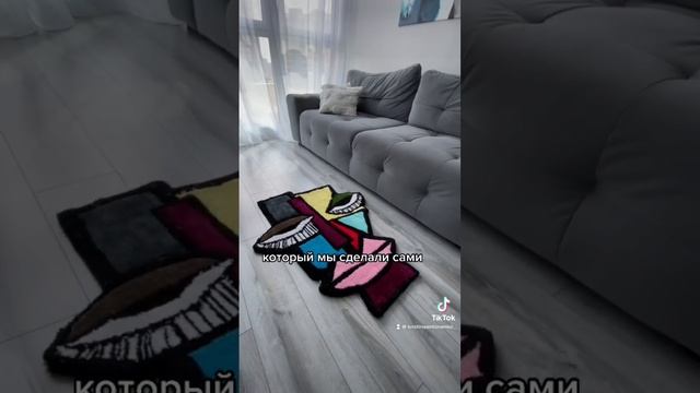 НА 25 ЛЕТИЕ ПОДАРИЛИ КВАРТИРУ В  ЭЛИТНОМ РАЙОНЕ. МИНСК МИР