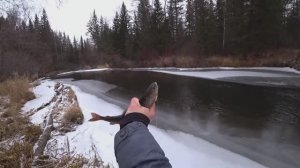 Осенний Клёв ХАРИУСА по Заберегам в МОРОЗ_ Рыбалка в Тайге на реке_ Ловля Хариуса на Удочку в Ноябре