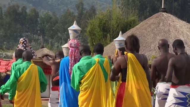 MUHTEŞEM RUANDA | Dağ Gorilleri ve Şempanzeler смотреть онлайн