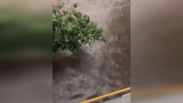 Russia is sinking. Flood in Moscow смотреть онлайн