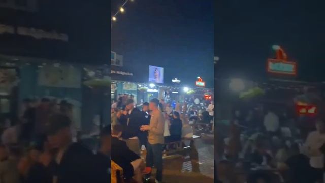 Каждые выходные, в Первомайском сквере Новосибирска смотреть онлайн