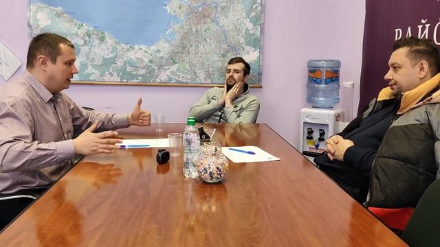 Сдать квартиру самому? Или воспользоваться услугами агента по недвижимости? смотреть онлайн