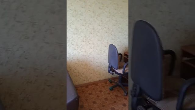 Изолированная гостинка со своими удобствами смотреть онлайн