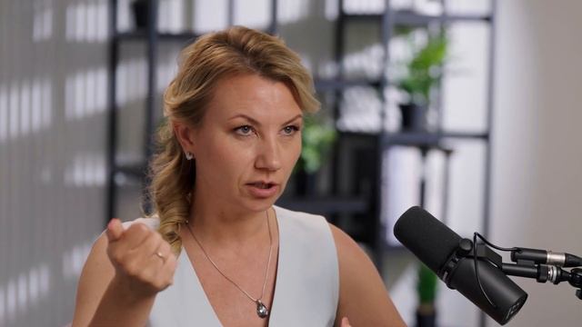 Как БУХГАЛТЕРЫ ВРЕДЯТ вашему бизнесу? Разбираемся на конкретных примерах