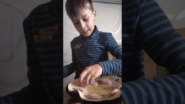 Как сделать пиццу.в Дома смотреть онлайн