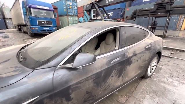 Tesla Model S