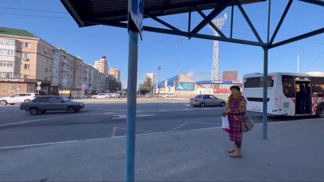 Трафик на Народном бульваре, 99 смотреть онлайн