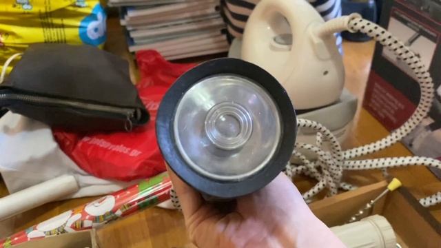 Бесконечный поток вещей/ Расхламление квартиры. смотреть онлайн