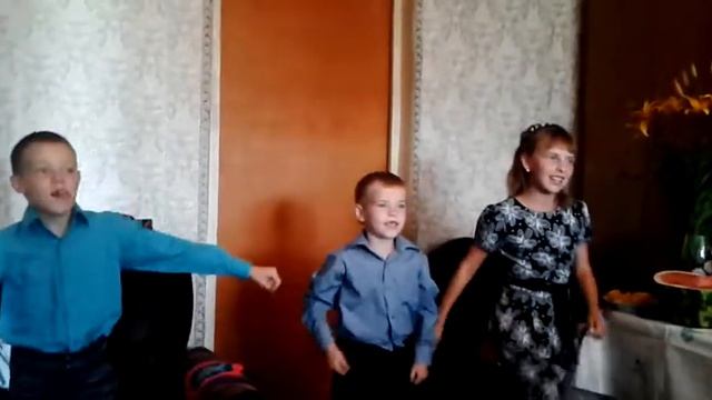 Танец для Бабушки" смотреть онлайн