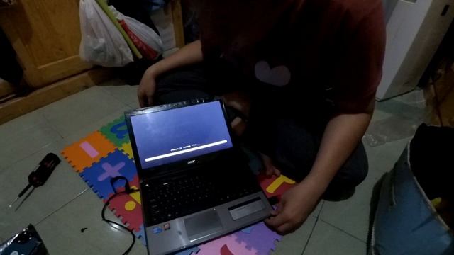 Acer 4745g Ganti HDD & Instal WIndows 10 смотреть онлайн