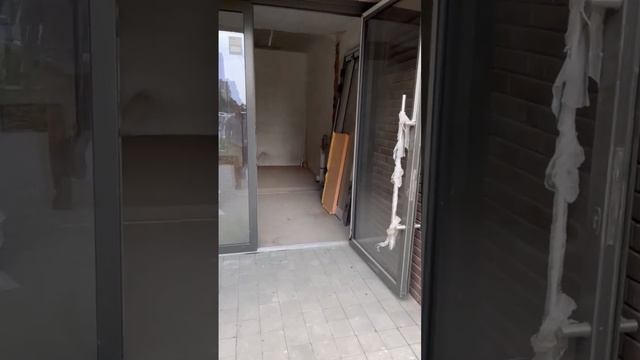 #коммерческаянедвижимость Аренда коммерческой недвижимости в жилом доме. Адрес: Большевистская,132 смотреть онлайн