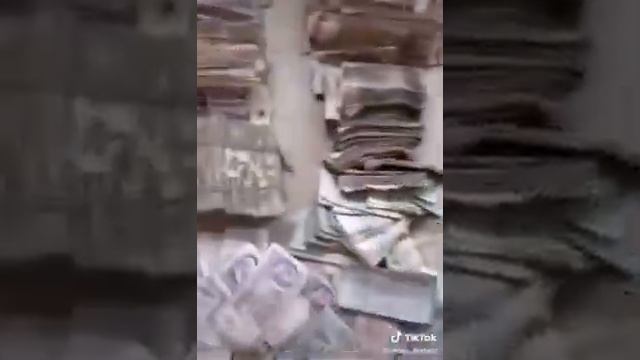 Найдена квартира подпольного миллионера Корейко смотреть онлайн