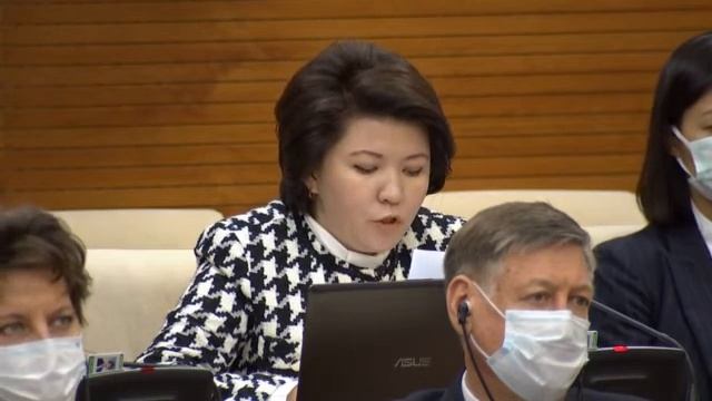 Депутат Жұлдыз Сүлейменова жаңа мектептер құрылысына кедергі болатын үш мәселені көтерді. смотреть онлайн