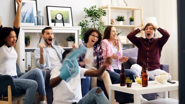 Introverts Vs Extroverts смотреть онлайн