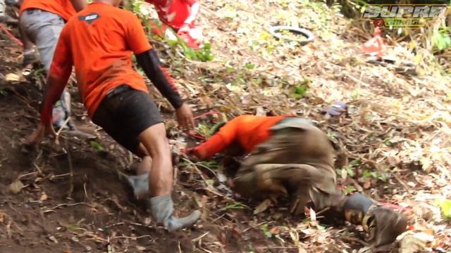 Tanjakan berhadiah JAC 7 Farel crash saat menuruni tanjakan Part 2 смотреть онлайн