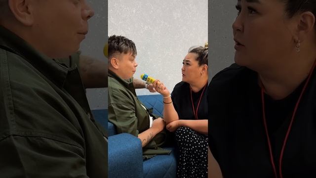 РУБРИКА ОДИН ДЕНЬ СО ЗВЕЗДОЙ ⭐️⭐️⭐️ЭЛВИН ГРЕЙ смотреть онлайн