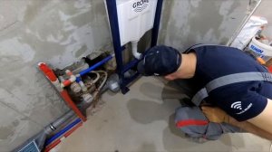 Установка инсталляции унитаза. Душевой трап. ПЕРЕДЕЛКА ХРУЩЕВКИ от А до Я. #18