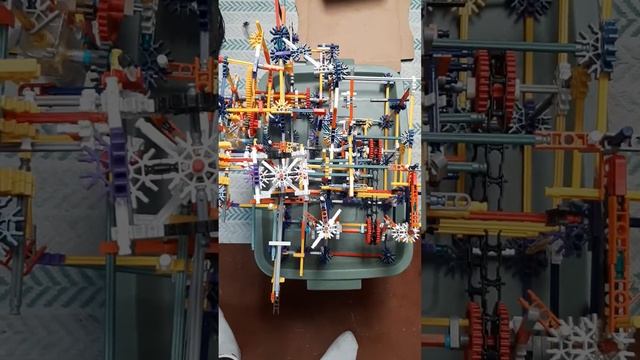 K'NEX ROTO-SEAT RIDE RE-ACTION!! ^_^ смотреть онлайн