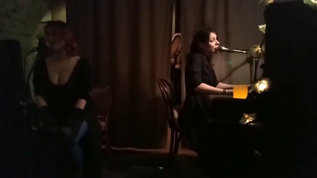 The BlueStocking - Let me go (live @ Квартира 44 30.03.2018) смотреть онлайн