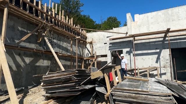 СЕКРЕТЫ ПРЕМИАЛЬНОГО СТРОИТЕЛЬСТВА в Сочи о которых вы не знали! СТРОИМ ПРЕМИУМ МОНОЛИТНЫЕ ДОМА смотреть онлайн