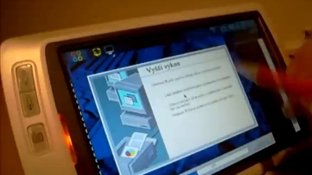 SmartQ V7 with Windows 95 смотреть онлайн