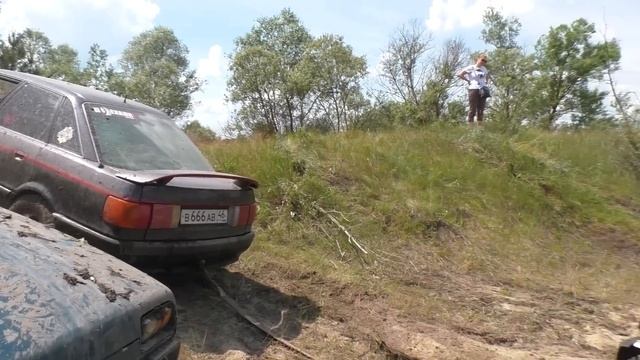 Утопили AUDI QUATTRO на бездорожье! смотреть онлайн