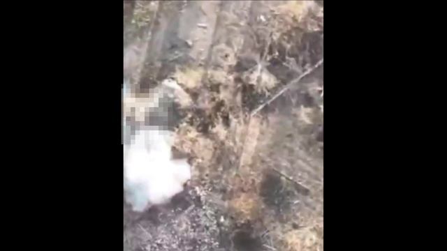 ⚡️СВО 18+ всушник неудачно перекатился между укрытиями смотреть онлайн