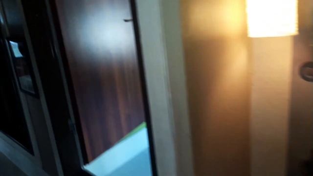 Innsbruck Ausrtia+Hausstehtkopf.Иннсбрук Австрия+Дом на голове ;) смотреть онлайн