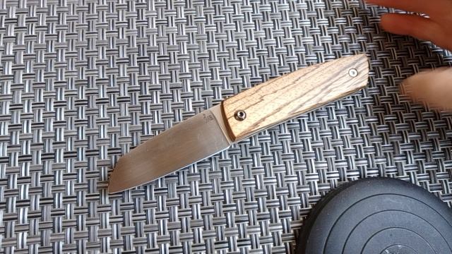 закончил работу над заказным ножом фрикционного типа