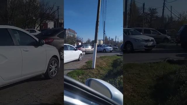 типичная суббота в Невинномысске, день рынка смотреть онлайн